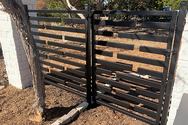 Walk Thru Gates - Fences of Texas Hill Country, Moeller Ranch