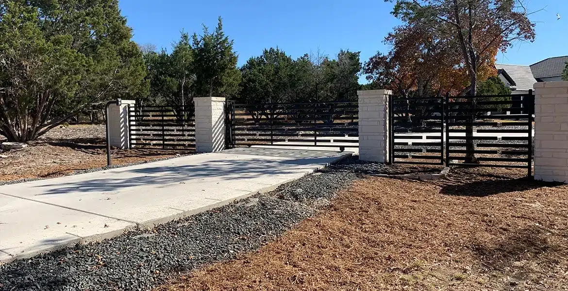 Tradition and Craftsmanship of Fences of Texas - Texas MedClinic Careers